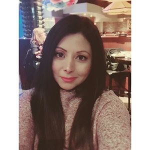 Meet your Posher, Vanessa